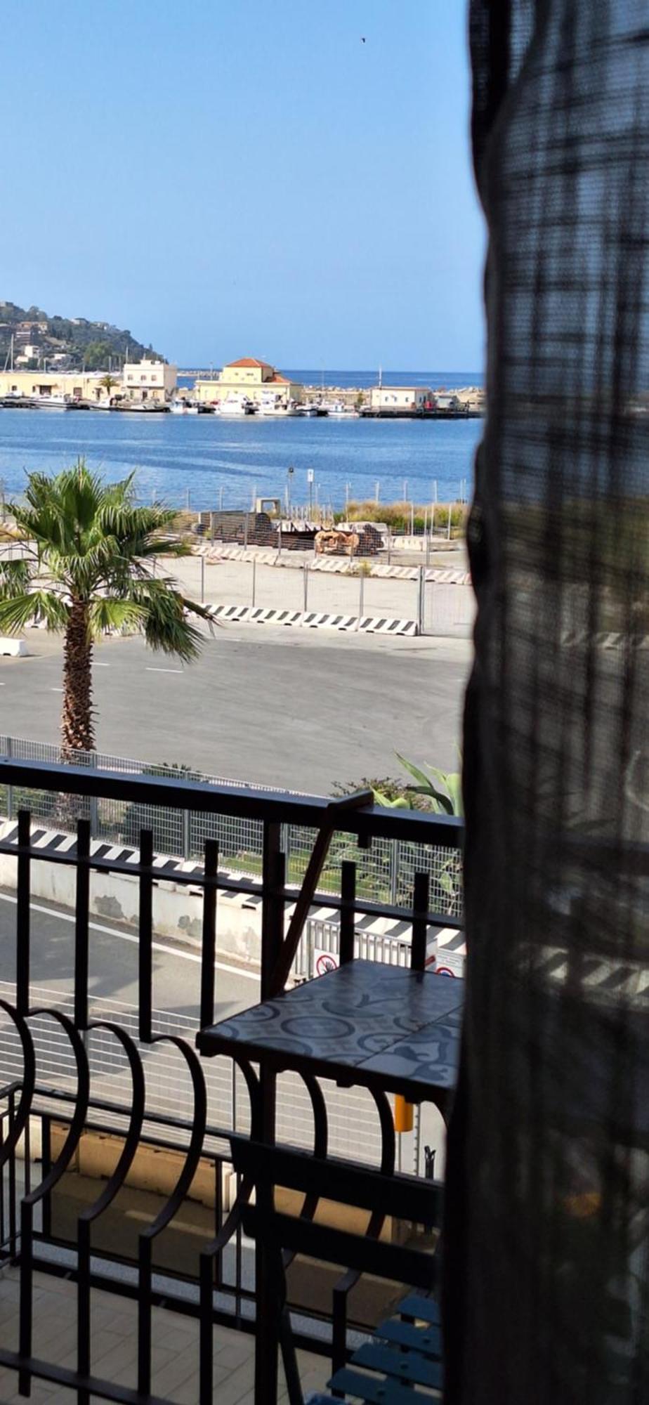 Laranda Rooms Milazzo Exterior photo